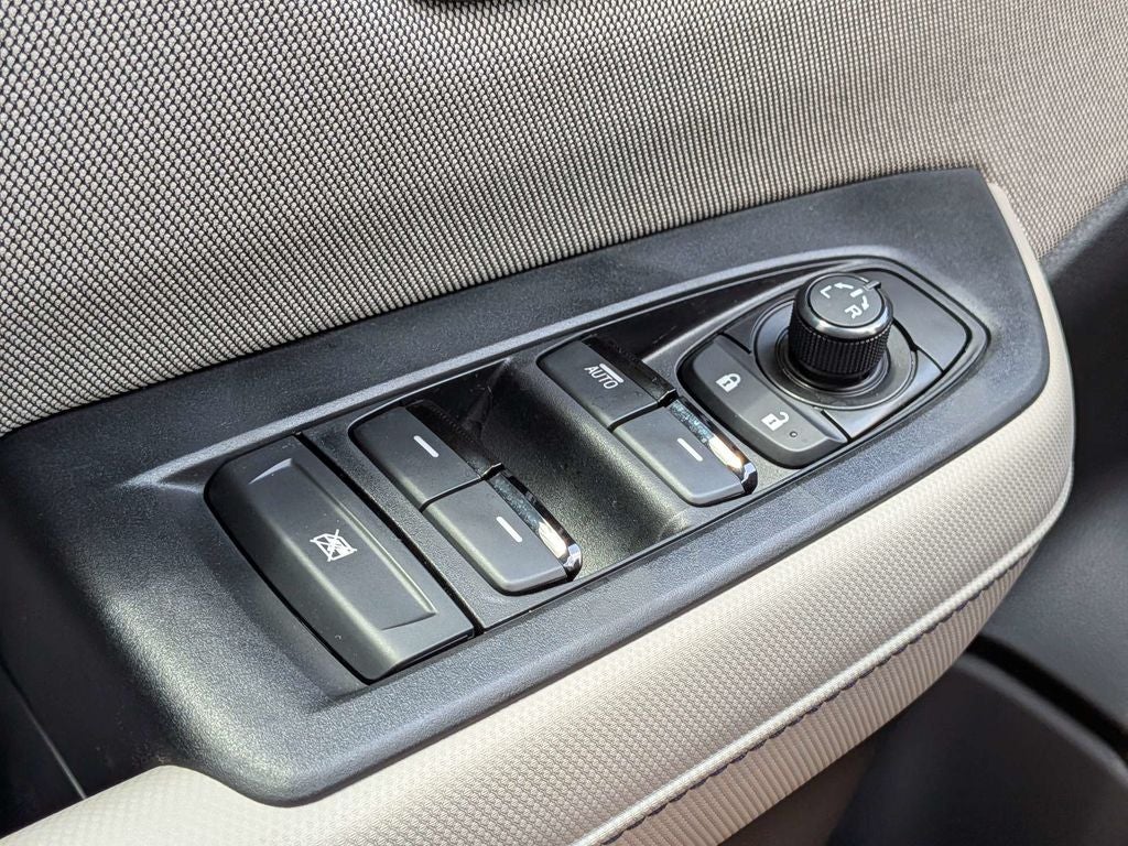 2026 Subaru FORESTER Standard Model