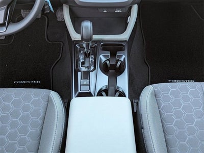 2026 Subaru FORESTER Standard Model