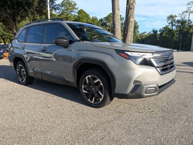 2026 Subaru FORESTER Premium Hybrid