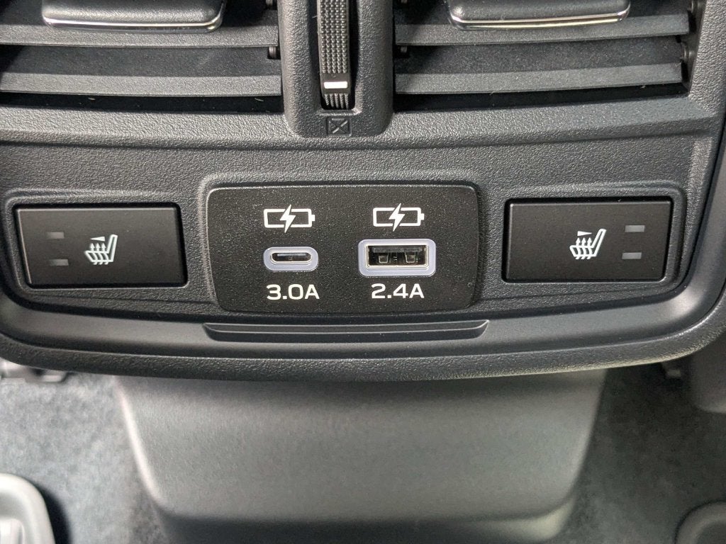 2026 Subaru OUTBACK Touring