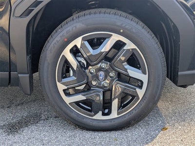 2025 Subaru FORESTER Limited