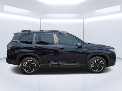 2025 Subaru FORESTER Limited Hybrid