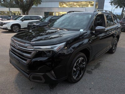 2025 Subaru FORESTER Limited Hybrid