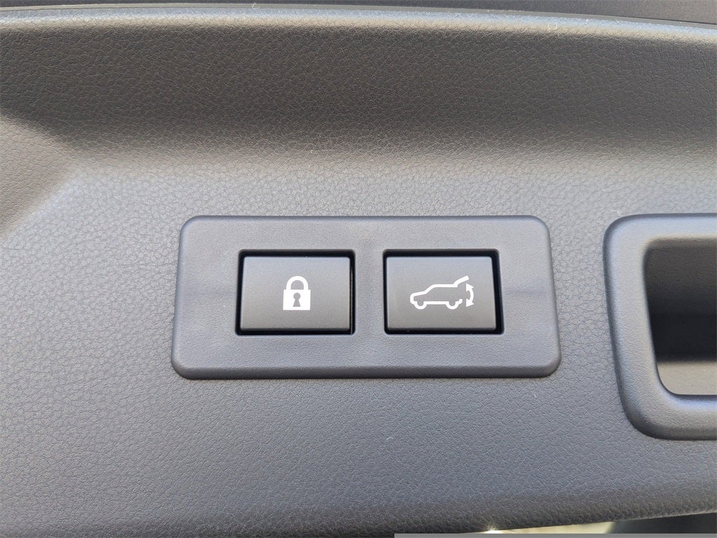 2025 Subaru FORESTER Limited Hybrid