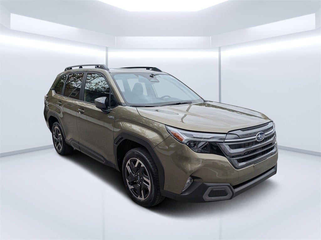 2025 Subaru FORESTER Limited Hybrid