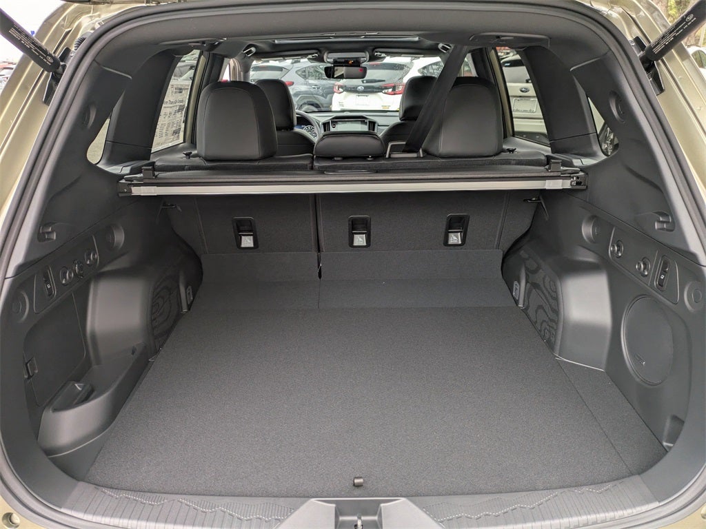 2025 Subaru FORESTER Limited Hybrid