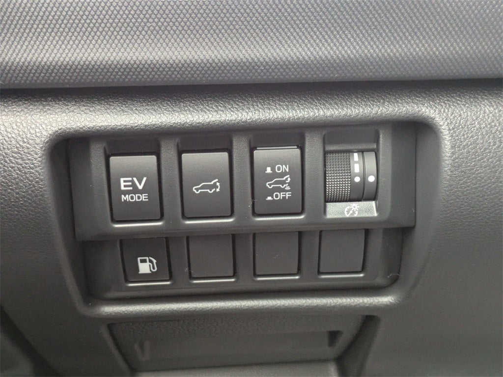 2025 Subaru FORESTER Limited Hybrid