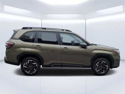 2025 Subaru FORESTER Limited Hybrid