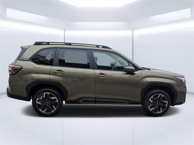 2025 Subaru FORESTER Limited Hybrid