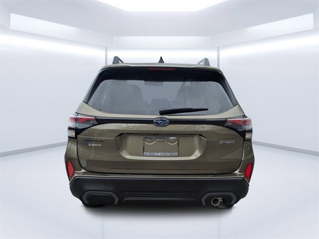 2025 Subaru FORESTER Limited Hybrid
