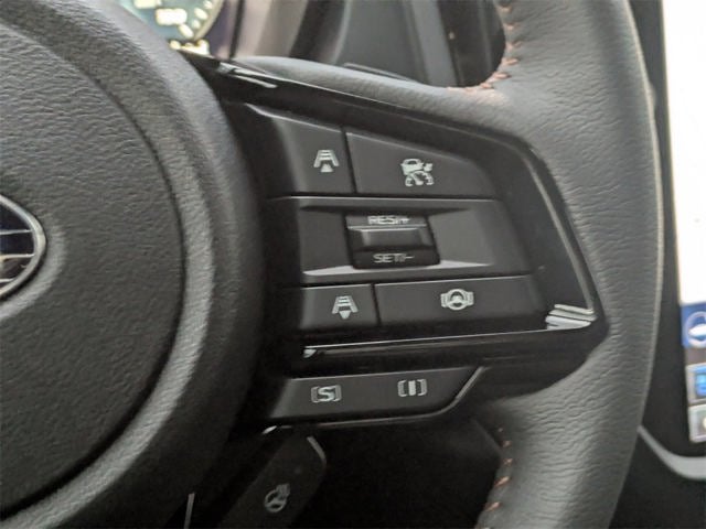 2025 Subaru FORESTER Touring Hybrid