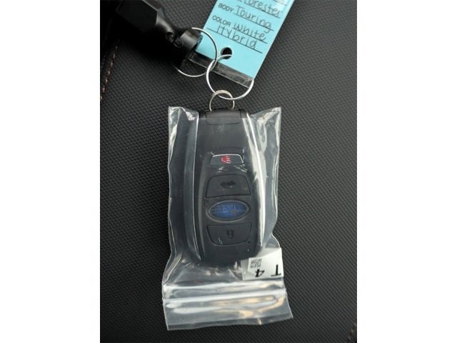 2025 Subaru FORESTER Touring Hybrid