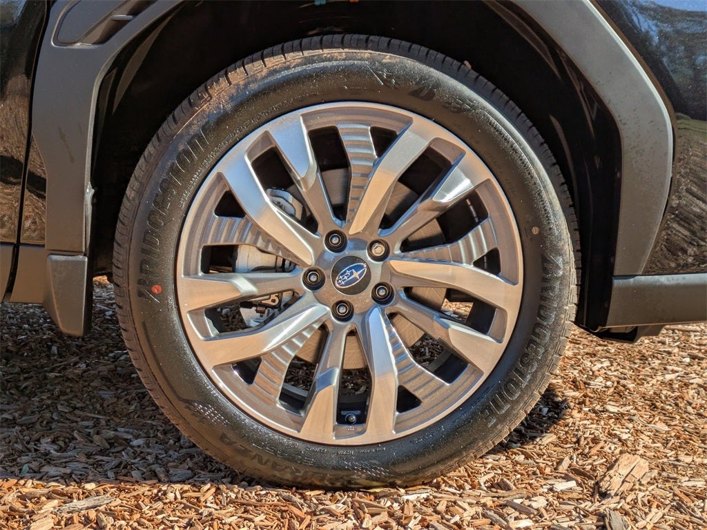 2025 Subaru FORESTER Touring Hybrid