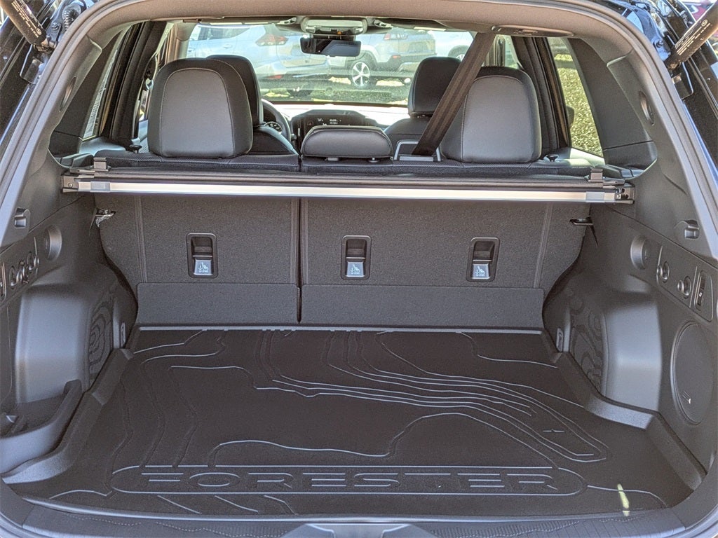 2025 Subaru FORESTER Touring Hybrid