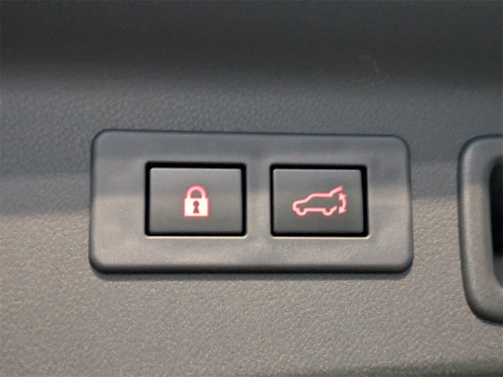 2025 Subaru FORESTER Touring Hybrid