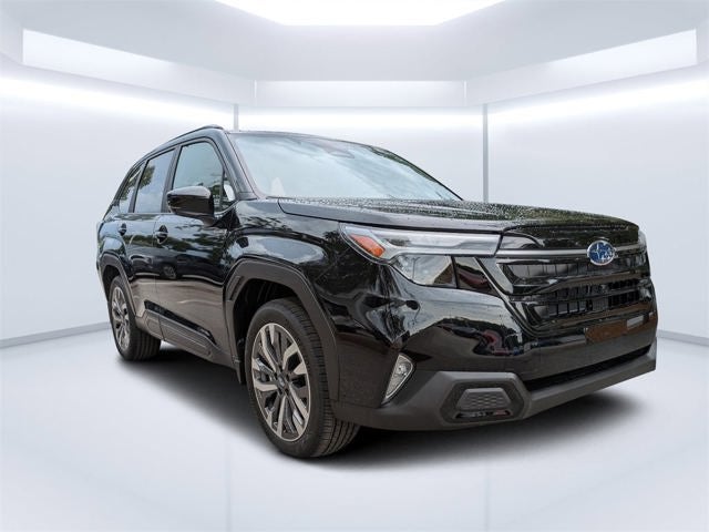 2025 Subaru FORESTER Touring Hybrid