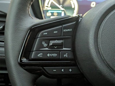 2025 Subaru FORESTER Touring Hybrid