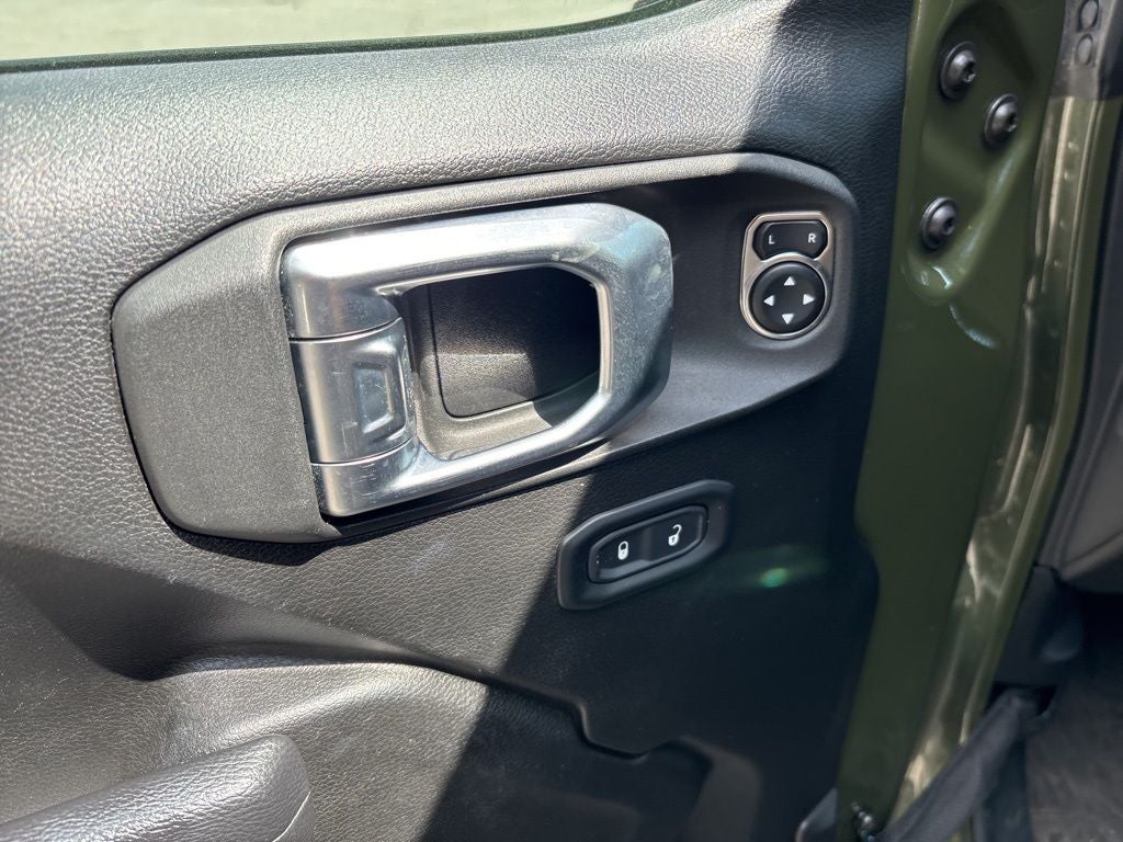 2022 Jeep Wrangler Willys