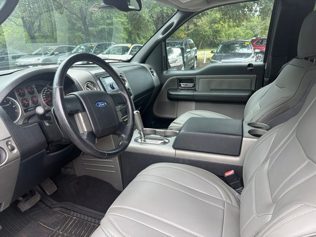 2005 Ford F-150 XLT