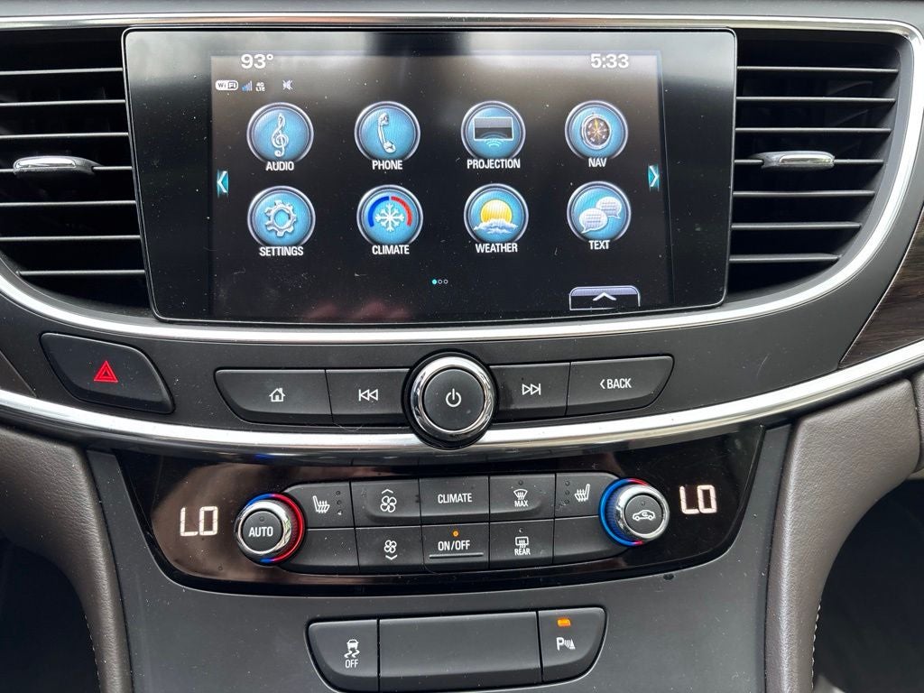 2017 Buick LaCrosse Essence