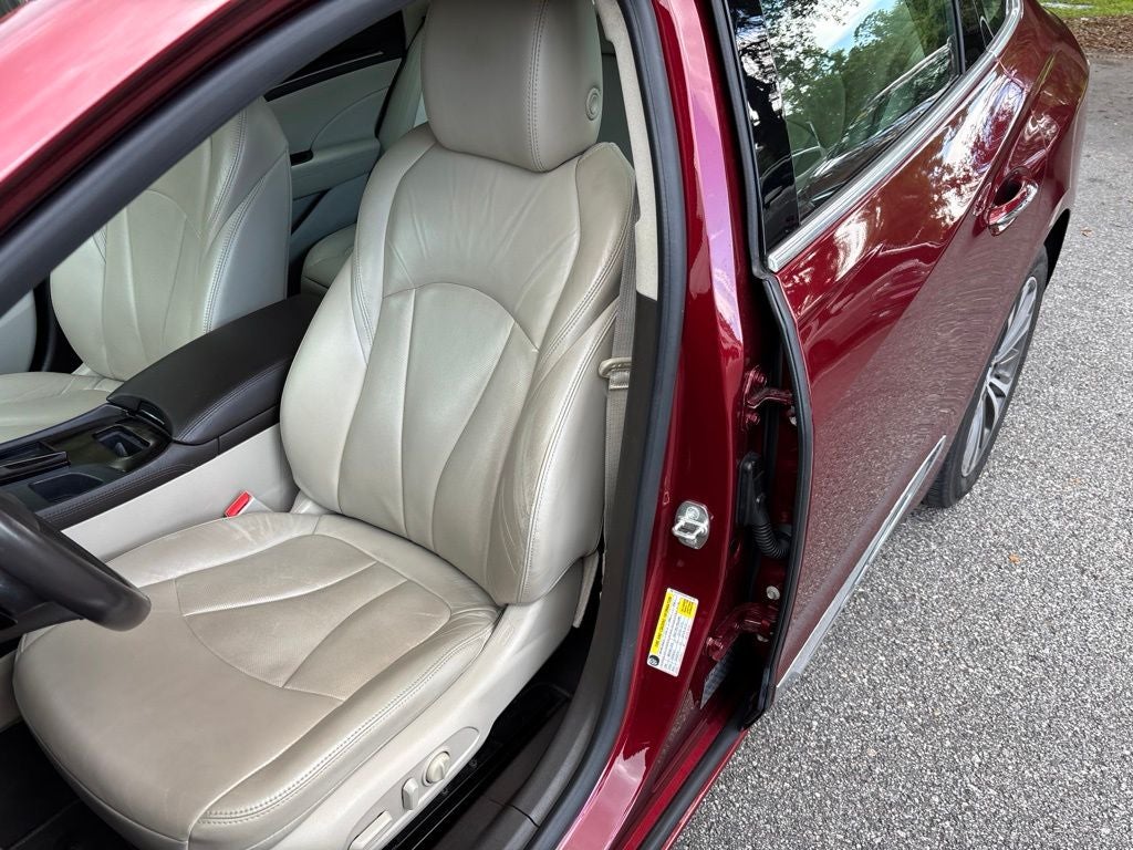 2017 Buick LaCrosse Essence
