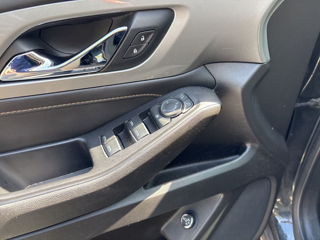 2021 Chevrolet Traverse LT 1LT