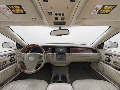 2003 Lincoln Town Car Cartier