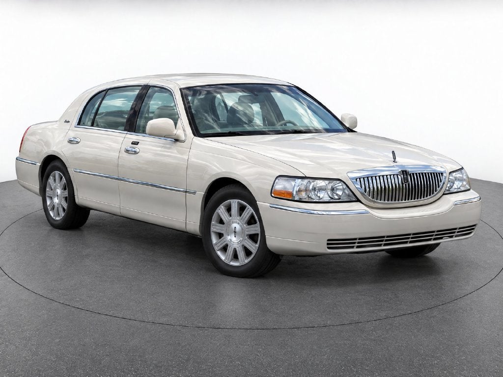 2003 Lincoln Town Car Cartier