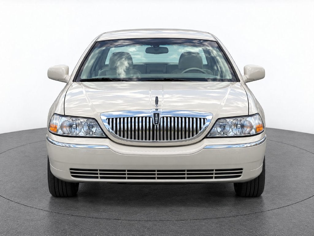 2003 Lincoln Town Car Cartier