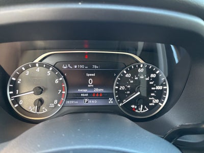 2024 Nissan Titan SV