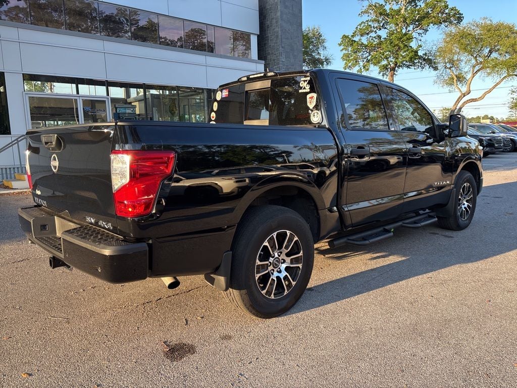 2024 Nissan Titan SV