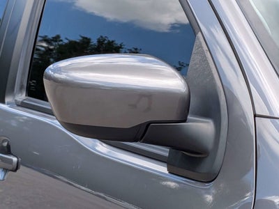 2024 Nissan Frontier SL