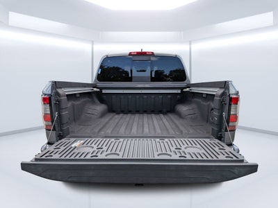 2024 Nissan Frontier SL