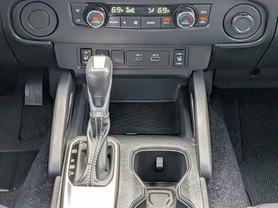 2024 Nissan Frontier SL