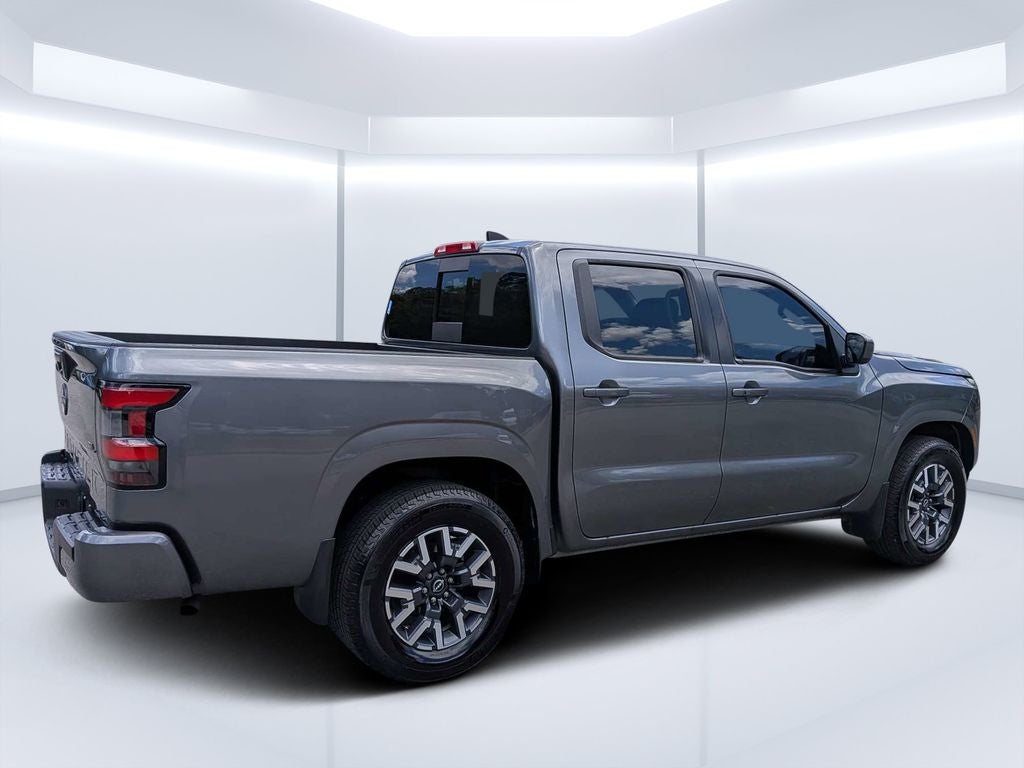 2024 Nissan Frontier SL