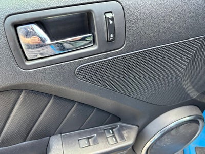 2011 Ford Mustang V6 Premium