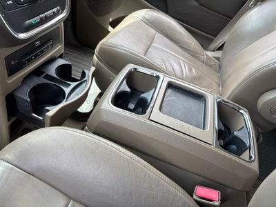 2014 Chrysler Town & Country Limited