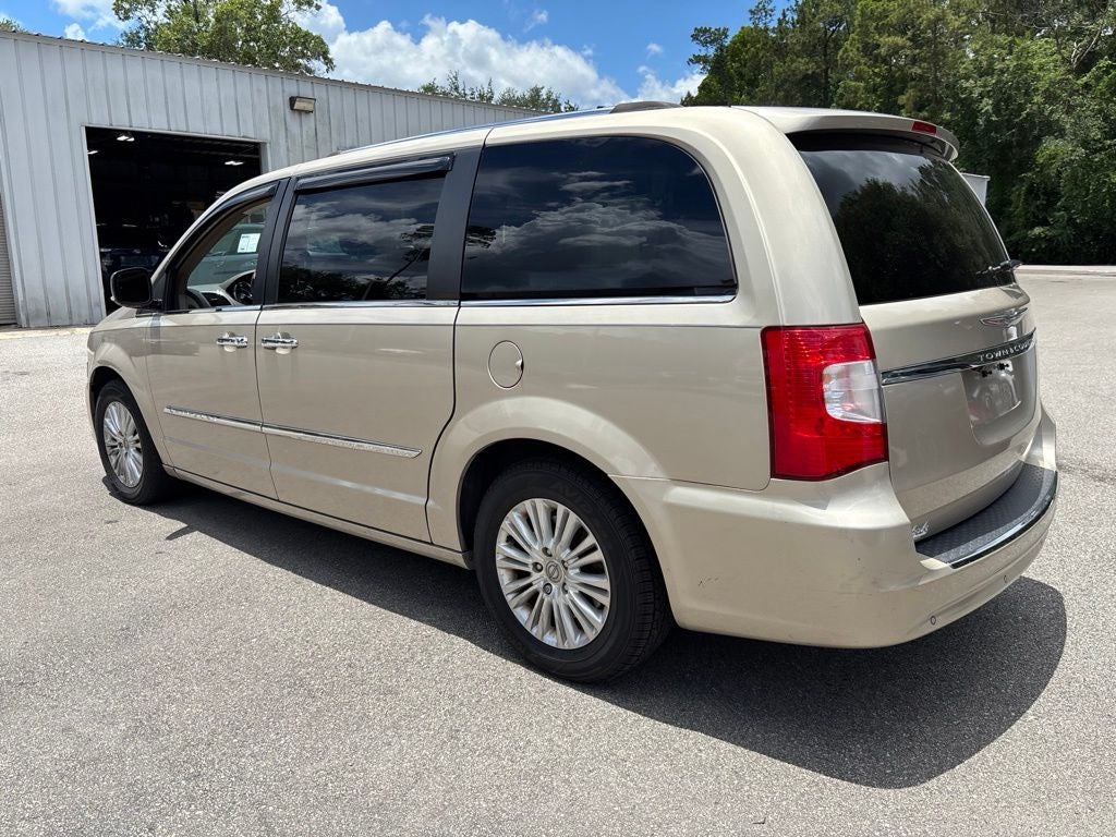 2014 Chrysler Town & Country Limited
