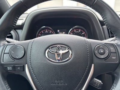 2016 Toyota RAV4 SE