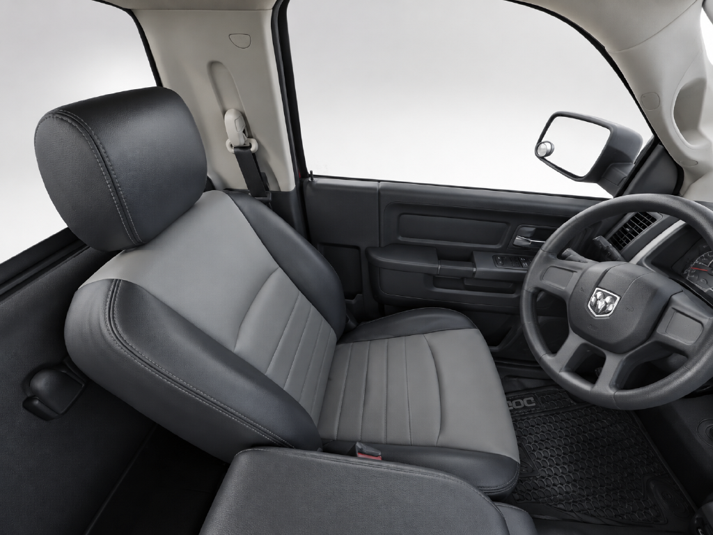 2011 RAM 1500 ST