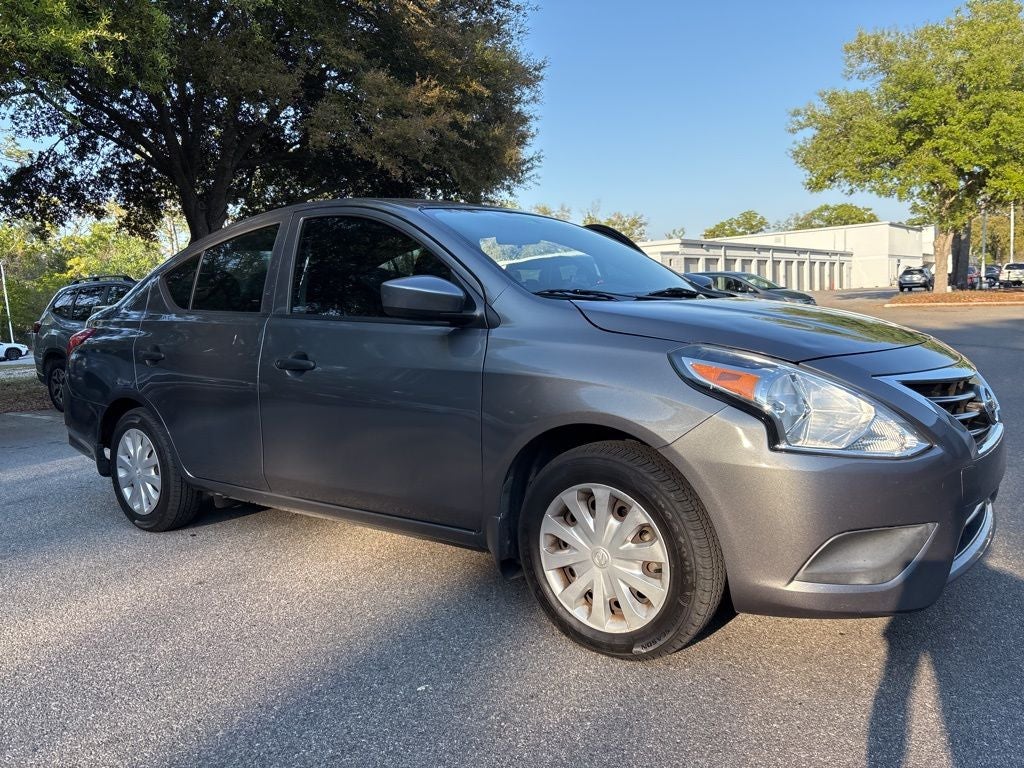 2019 Nissan Versa 1.6 S Plus