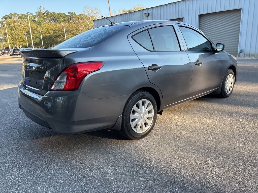 2019 Nissan Versa 1.6 S Plus