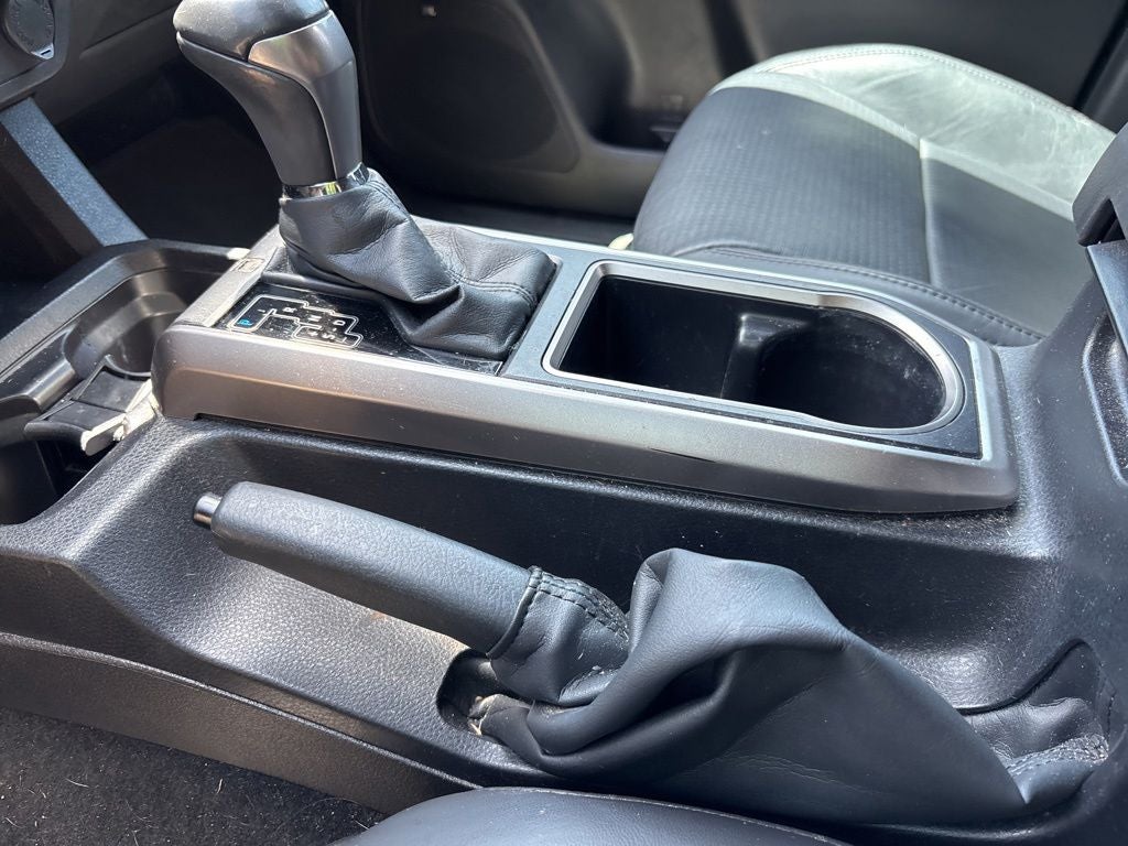 2022 Toyota Tacoma Limited V6