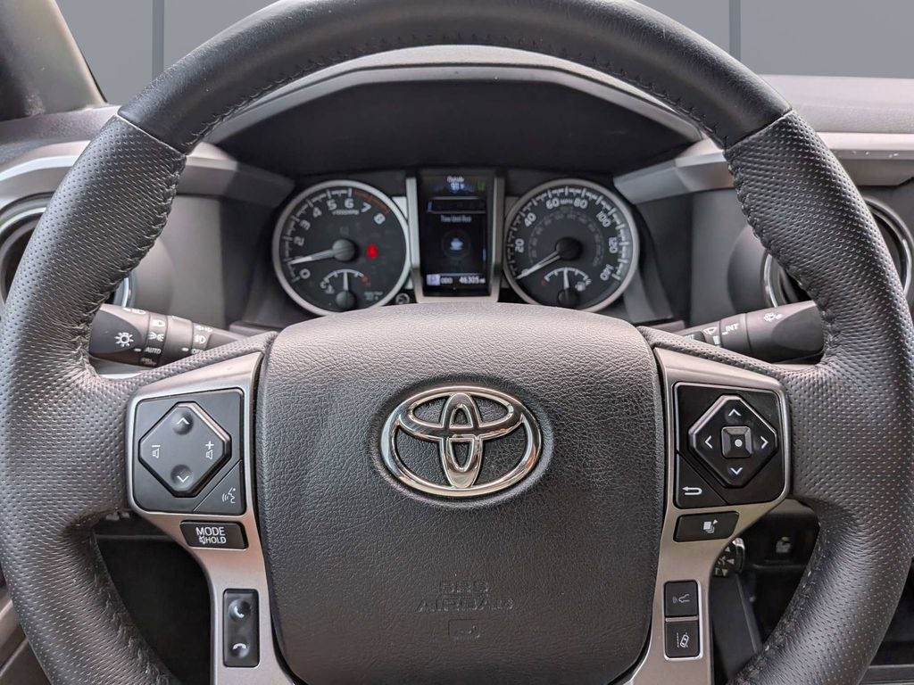 2022 Toyota Tacoma Limited V6