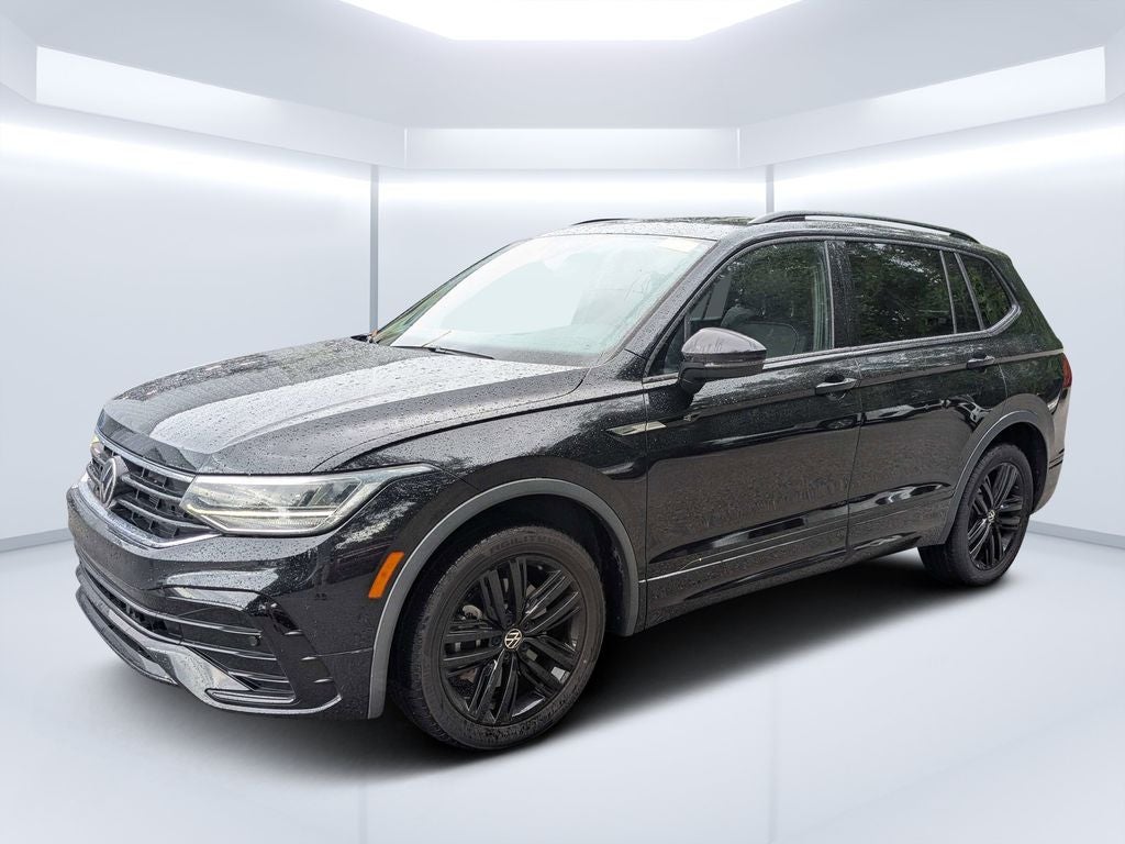 2022 Volkswagen Tiguan 2.0T SE R-Line Black