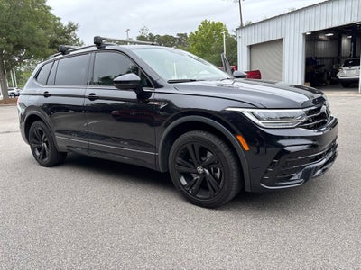 2023 Volkswagen Tiguan 2.0T SE R-Line Black