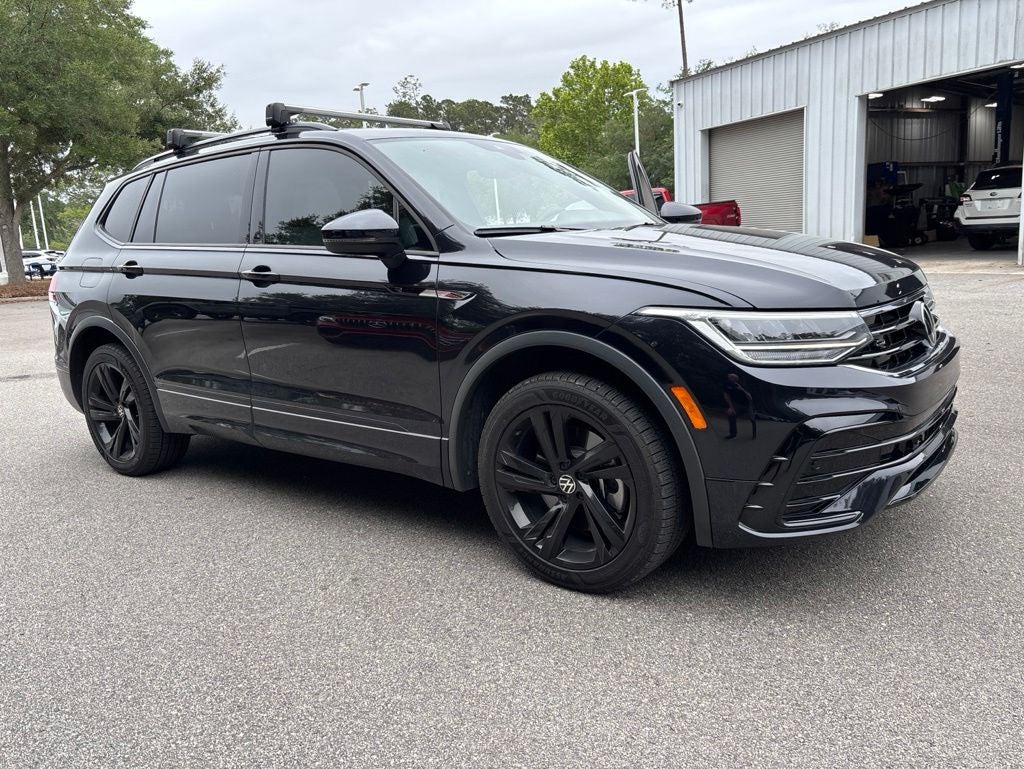 2023 Volkswagen Tiguan 2.0T SE R-Line Black