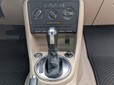 2013 Volkswagen Beetle 2.5L