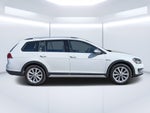 2017 Volkswagen Golf Alltrack TSI SE 4Motion