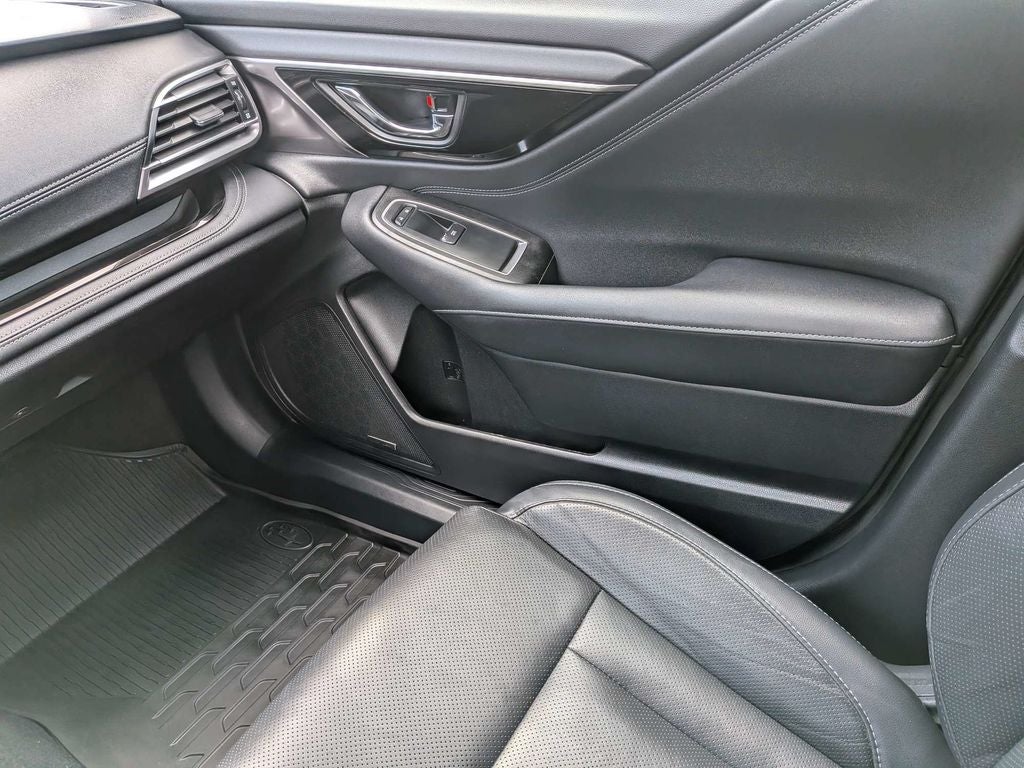 2025 Subaru Legacy Touring XT